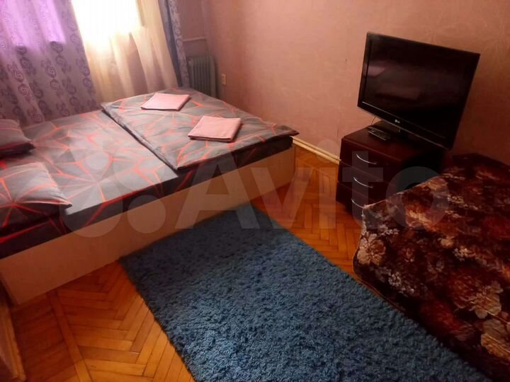 Комната 32 м² в 2-к., 3/6 эт.