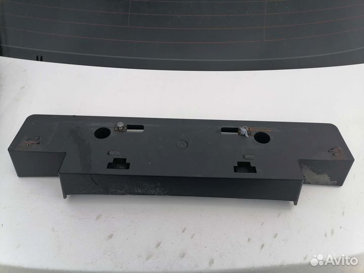 Накладка под номер Land Cruiser 200