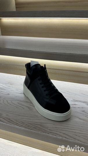 Кеды женские натуральная кожа 39-40