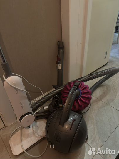 Пылесос Dyson