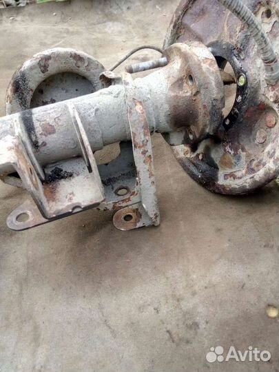 Балка(чулок) заднего моста Нива