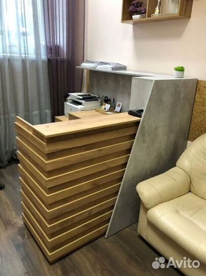 Стойка ресепшен для администратора Спейс