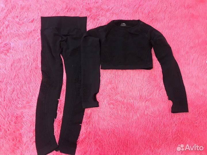 Спортивный костюм новый