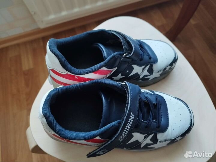 Кроссовки с роликами для девочек