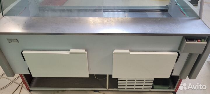 Холодильная витрина