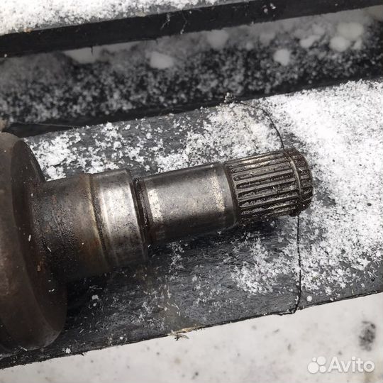 Полуось привод левый Mazda 3 BL BK