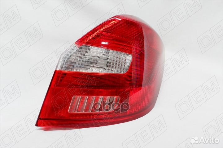 Фонарь правый Skoda Fabia 2 5J (2007-2014)