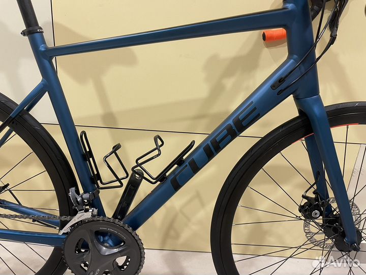 58 Шоссейный велосипед Cube Attain 2022