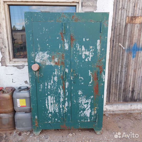 Сейф Шкаф металлический