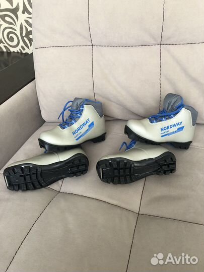 Лыжные ботинки