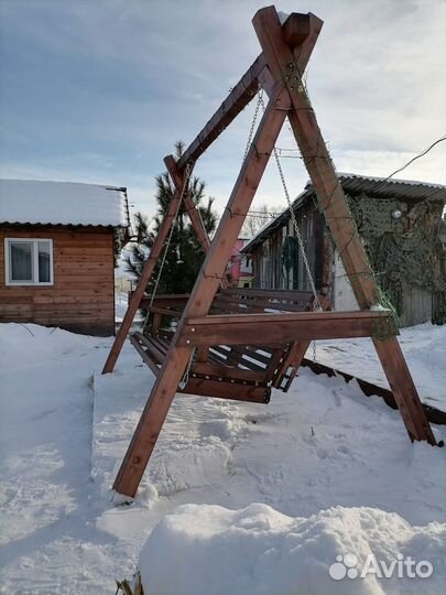 Качель уличная