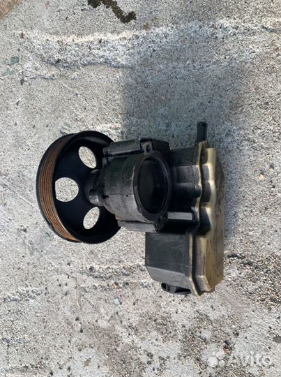 Насос гур x16xel Opel Vectra B