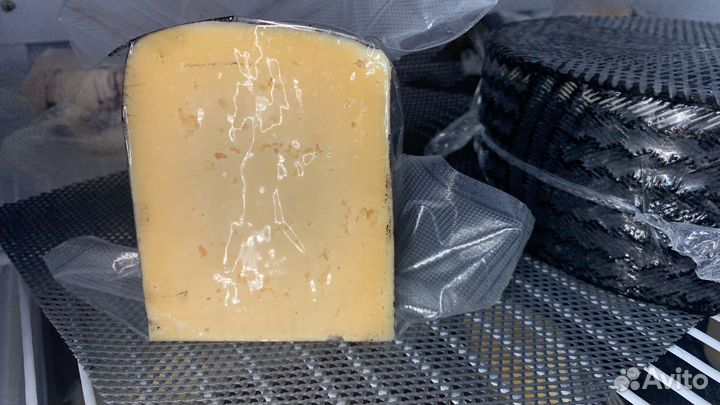 Молоко козье мелким оптом. Сыр козий