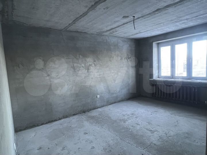 3-к. квартира, 71,4 м², 1/10 эт.