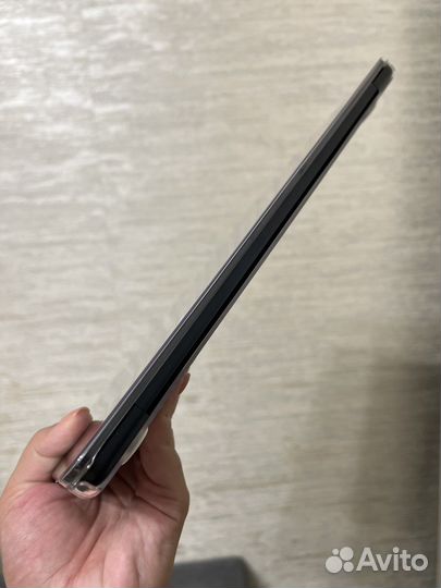 Macbook Air 13.6-inch