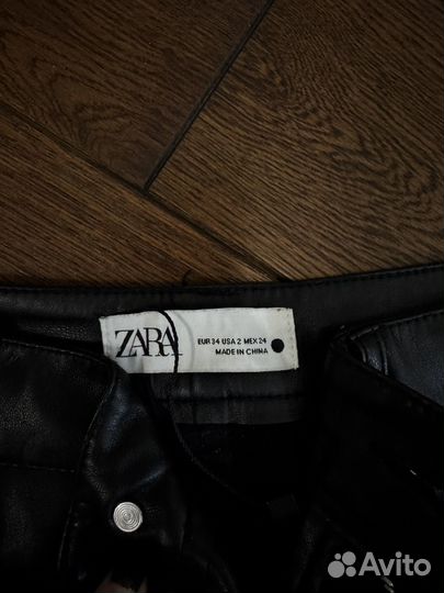 Кожаные брюки zara