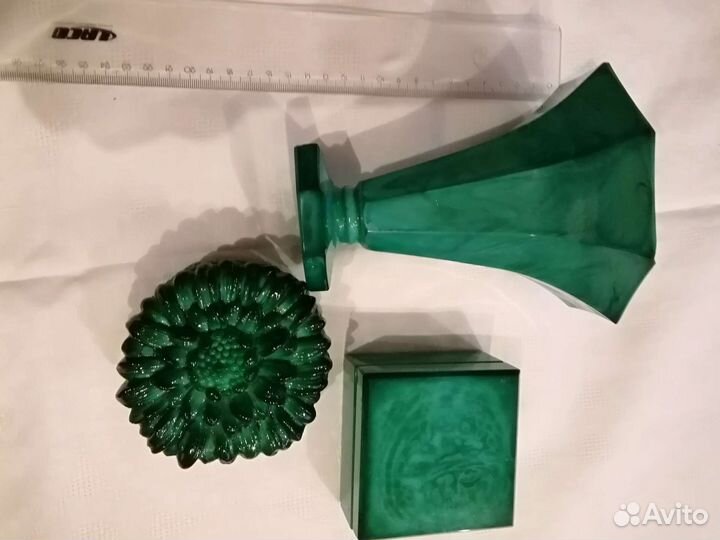 Статуэтки ссср.малахитовая вазочка и шкатулки