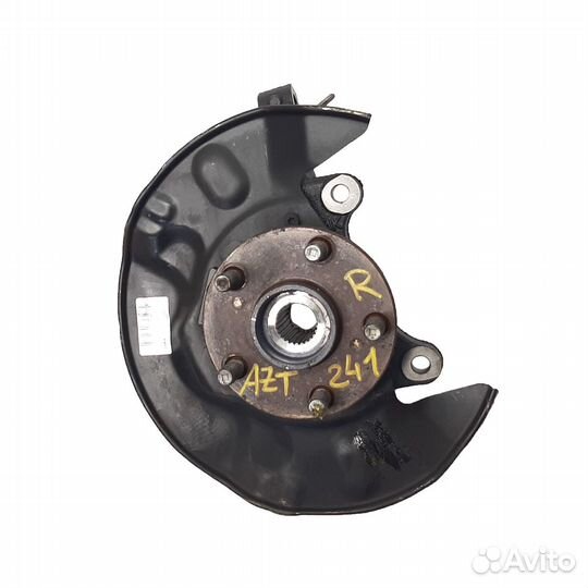 Ступица передняя Toyota Wish '03-'09/ Caldina