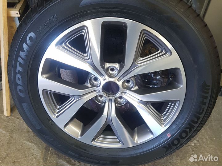 R17 Hankook Optimo K415 225/60, PCD 5x114.3 DIA 63