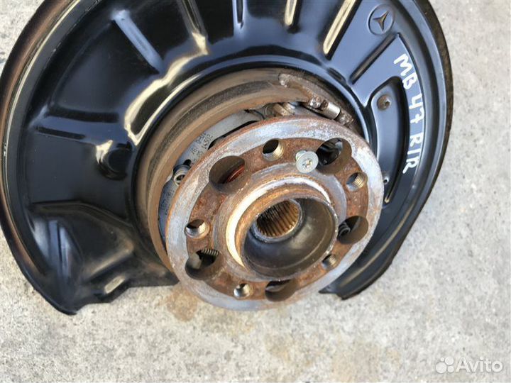 Ступица задняя правая Mercedes-Benz C-Class W204