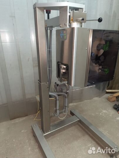 Весовая этикетировочная станция Bizerba GLI