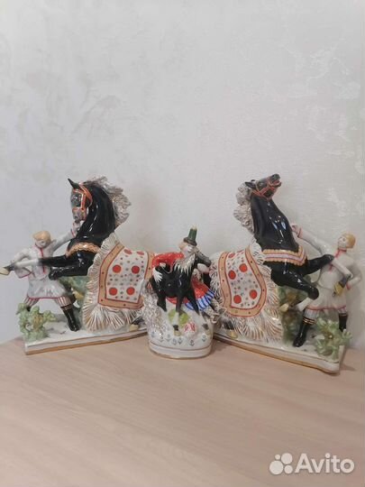 Фарфоровые статуэтки