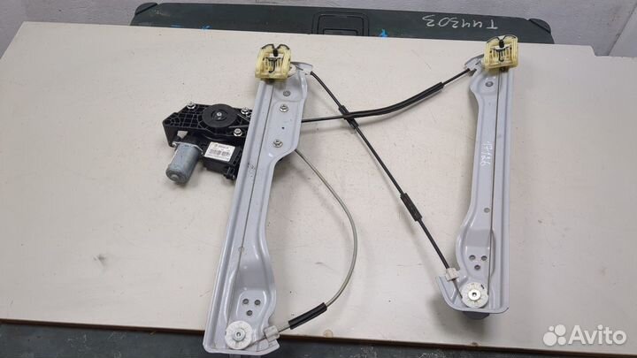 Стеклоподъемник электрический левый передний GMC Terrain 2017