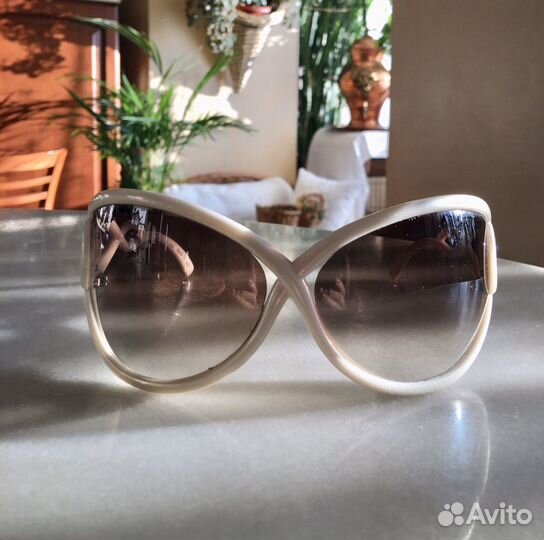 Очки солнцезащитные Blumarine