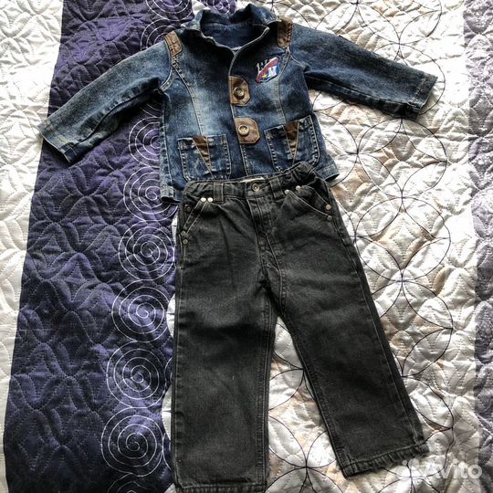 Ветровка и штаны, джинсовый костюм