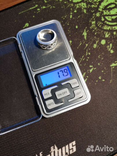 Серебряное кольцо