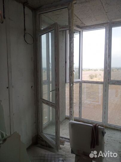 Пластиковая балконная дверь бу