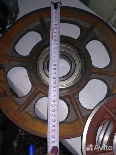 Ролик крюковой подвески для тельфера Болгария