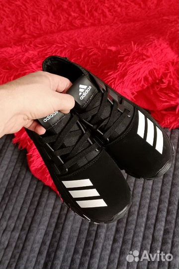 Убойные Адидас на весну. Особопрочные. D05-10