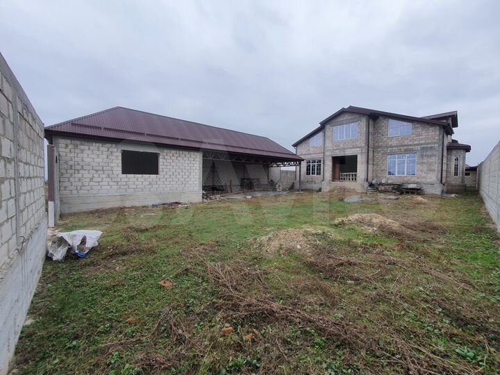 Дом 420,5 м² на участке 16 сот.