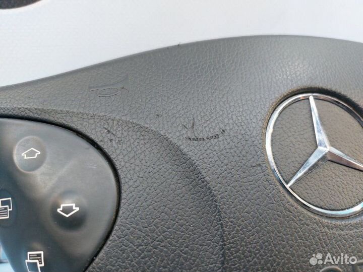 Подушка в руль Mercedes-Benz E-Class W211 M112.949