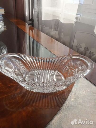 Хрустальная тарелка