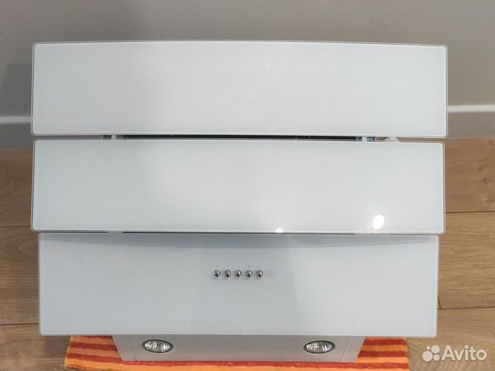 Вытяжка для кухни Krona Inga 60 см наклонная