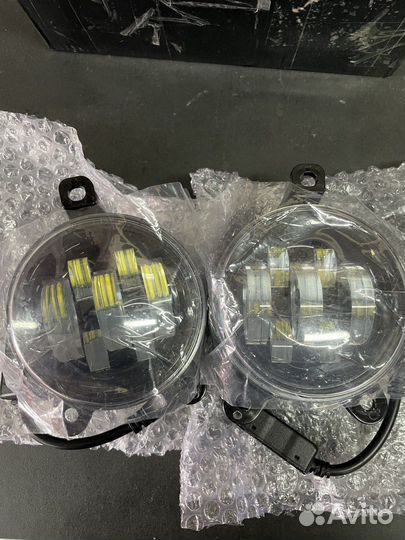 Противотуманные фары на Chevrolet Niva