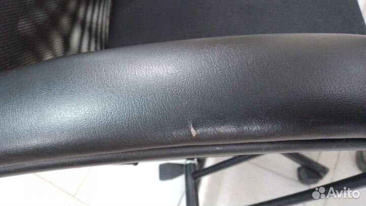 Компьютерное кресло