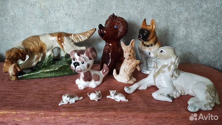 Фарфоровые статуэтки собак советского производства