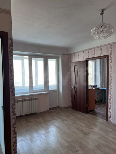2-к. квартира, 43 м², 5/5 эт.