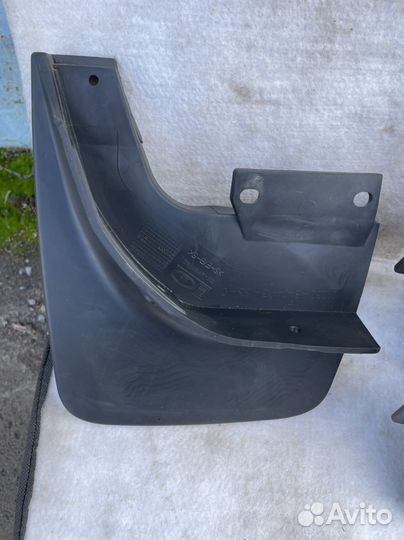 Брызговики новые Chevrolet Niva 2 поколение