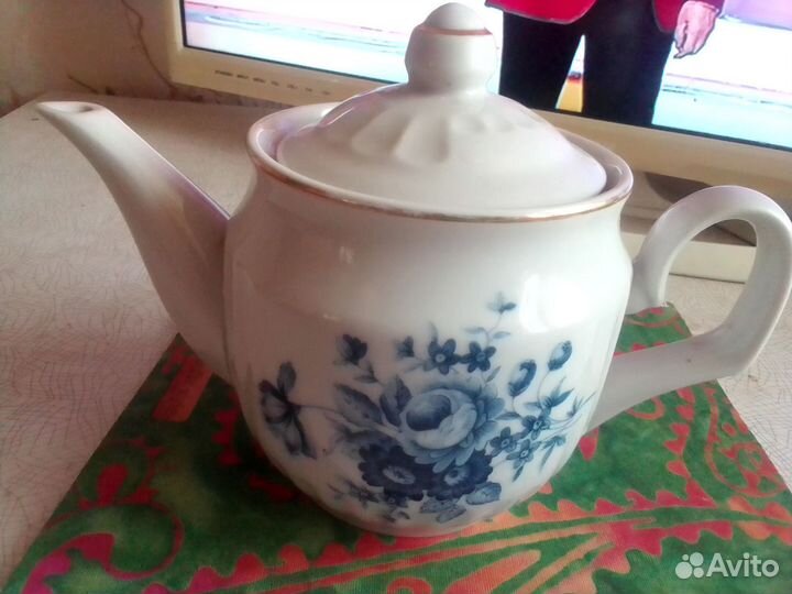 Заварочный чайник+ сахарница российские