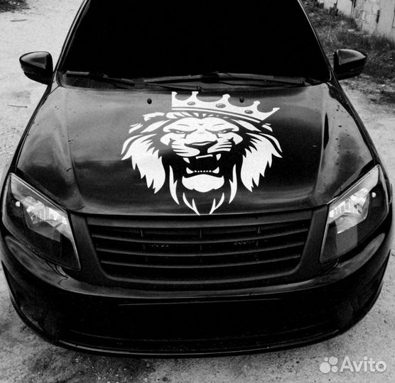 Наклейка лев