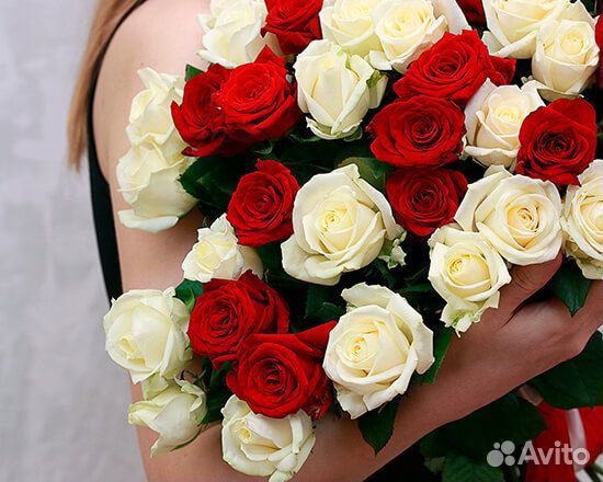 Продавец цветов в ночь (Рождественская 11)