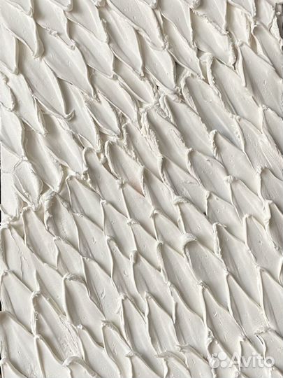 Картина пастой белая перья