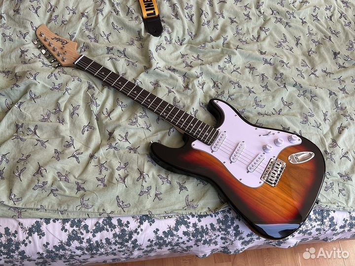 Электрогитара Rocket (все струны)