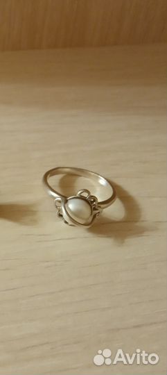 Серебряное кольцо