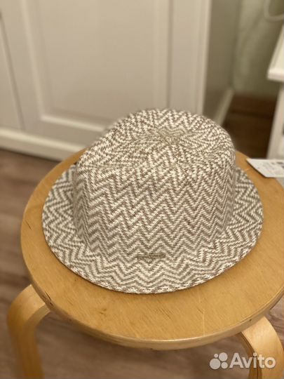 Шляпа женская осенняя шерсть 56-57