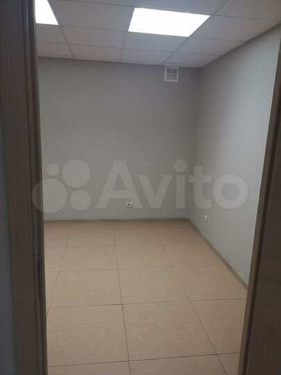 Офис, 295.8 м²